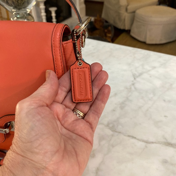 COACH TAYLOR LEATHER FLAP CROSSBODY BAG!🧡 - Picture 6 of 11
